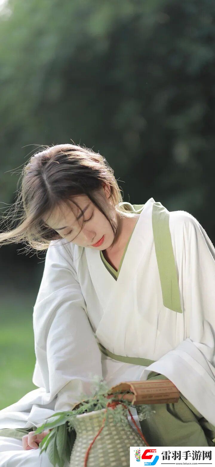 小洞需要大肉腸