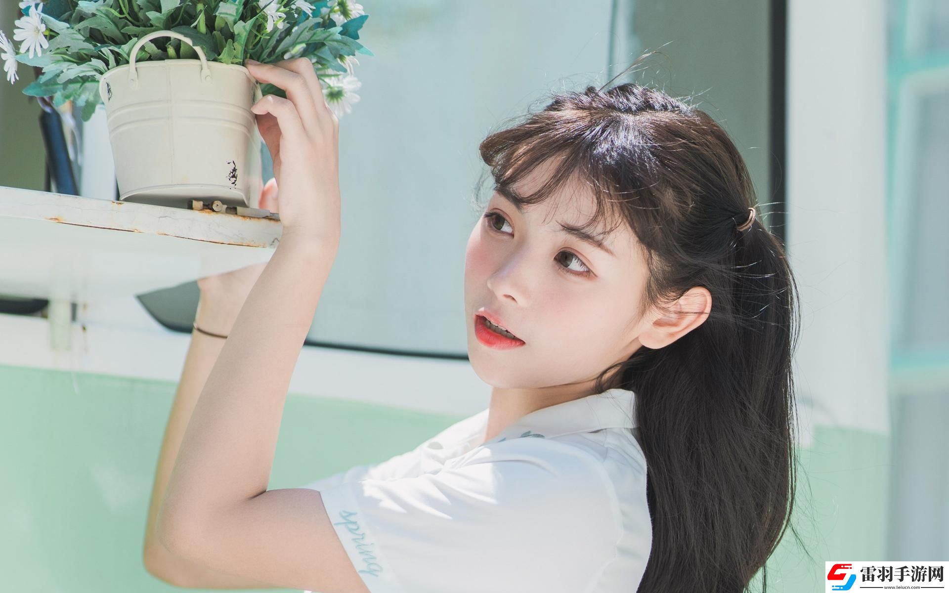 已滿十八歲請帶好紙的歌詞:字里行間描述著成長與告別的真實寫照!