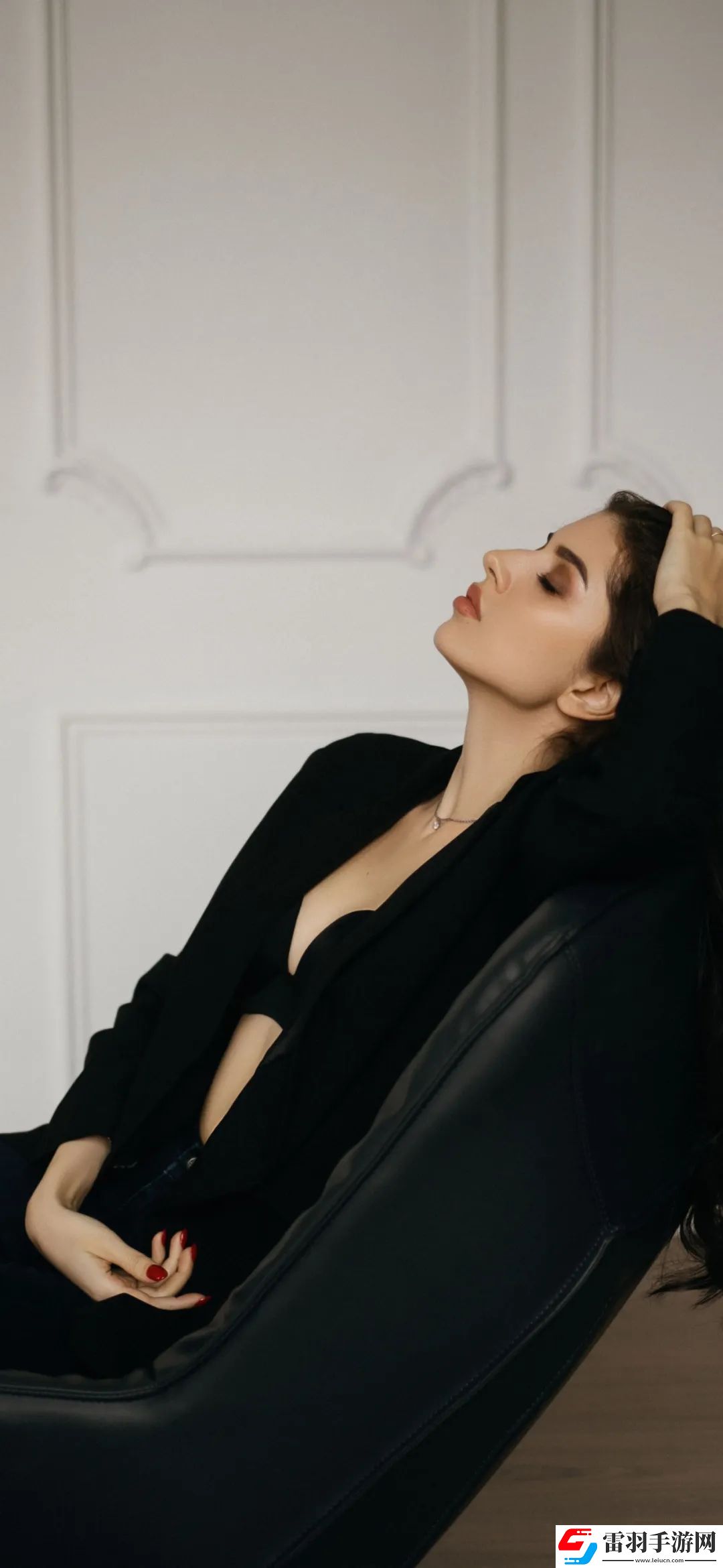 班長成為全班同學的插座