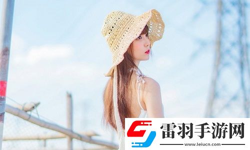 雙手攀上兩團高峰視頻