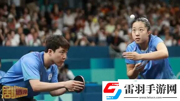 林鐘勛申裕斌是情侶嗎