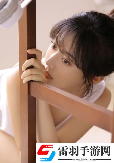 胸一面膜上邊一面膜下邊日本被指亂碼評(píng)分差