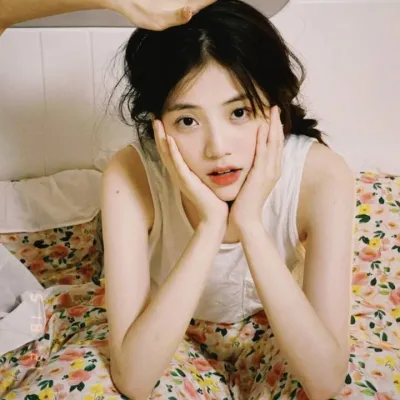 胸前的柔軟掌心溫熱