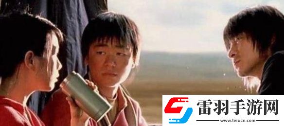 王寶強微博曬與劉德華劉若英19年前合照！回憶滿滿