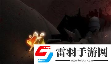 光遇官服和渠道服能一起玩嗎