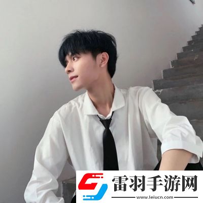 ins風(fēng)超拽帥氣男生頭像2021氣場(chǎng)相合的兩個(gè)人發(fā)自內(nèi)心的互相吸引