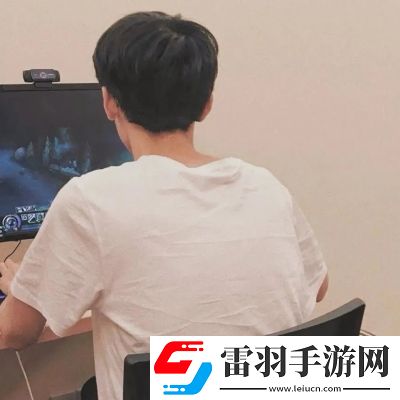 2022超甜情侶頭像一人一半超好看距離不是問題相向而行才是關鍵