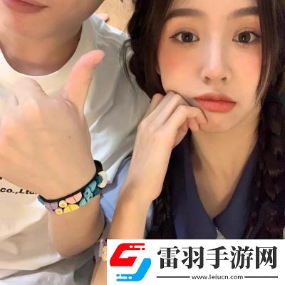 2022超甜情侶頭像一人一半超好看距離不是問題相向而行才是關鍵