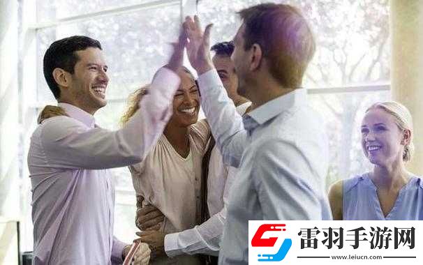 老公看我和別人發的關系好開心