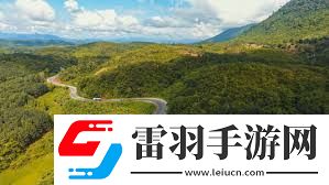 彎彎曲曲的小徑宛如自然的畫筆strokes