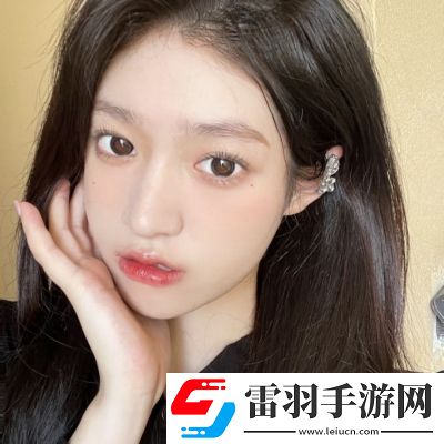 甜甜的又很酷酷的美女微信頭像很干凈又很好看的酷酷的美女