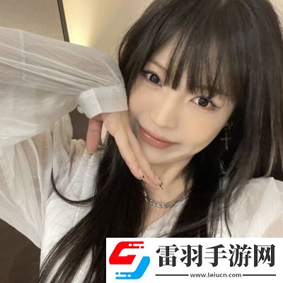 甜甜的又很酷酷的美女微信頭像很干凈又很好看的酷酷的美女