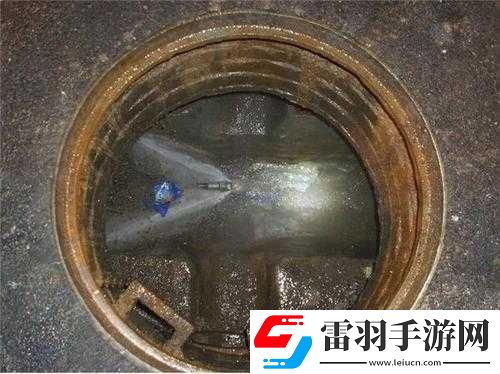 洗手間截了一段小視頻食物鏈