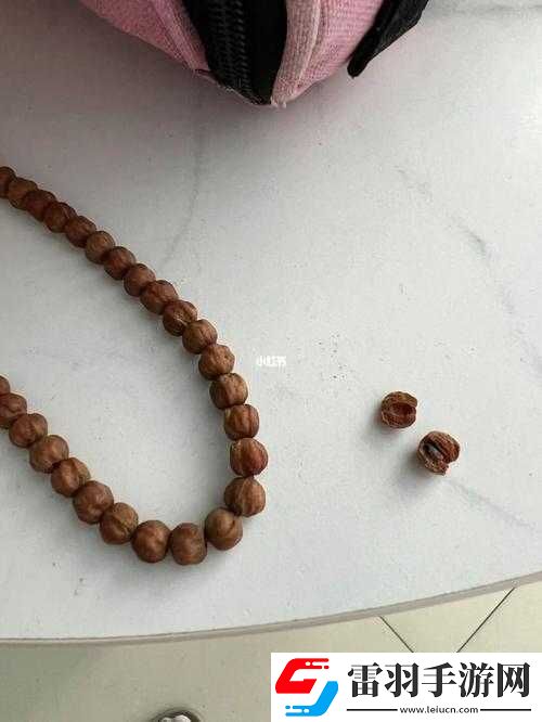 把佛珠一個一個擠出去啊哈