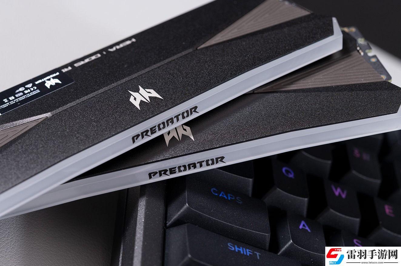 宏碁掠奪者HERADDR5