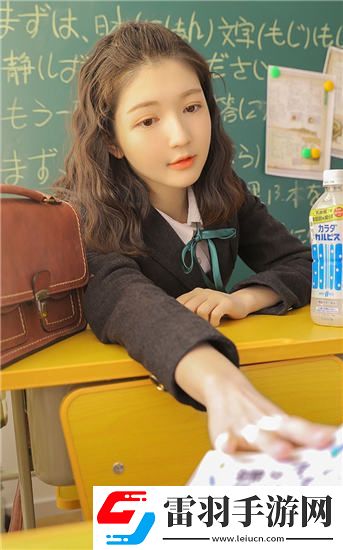 露全乳開(kāi)襟t恤網(wǎng)站精選版