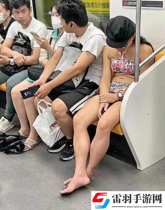 2025男生女裝穿搭手冊火了！友直呼這波操作真香還是翻車